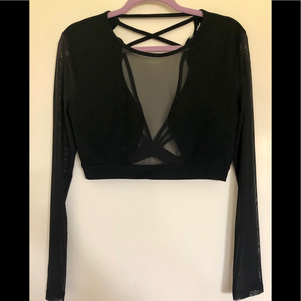 Iheartraves black top